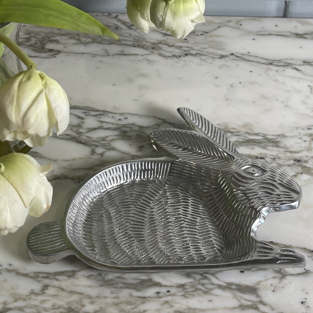 * Rabbit Body Metal Spring Serving Easter Tray